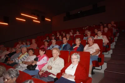 Foto des Albums: Seniorenwoche: Besuch im Kino Astoria