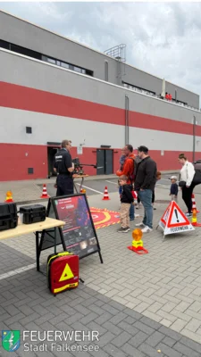 Foto des Albums: Feuerwehr Falkensee lädt ein zum Tag der offenen Tür