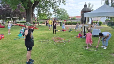 Foto des Albums: 4. Spielplatzfest auf dem Mügelner Anger