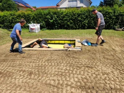 Foto des Albums: Bodentrampolin für Kleinfischlingen – ein Gemeinschaftsprojekt mit Herz