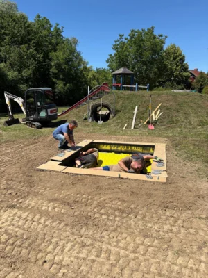 Foto des Albums: Bodentrampolin für Kleinfischlingen – ein Gemeinschaftsprojekt mit Herz