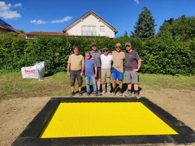 Foto des Albums: Bodentrampolin für Kleinfischlingen – ein Gemeinschaftsprojekt mit Herz