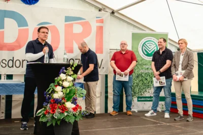 Foto des Albums: 100 Jahre FC DoRi