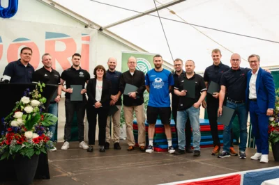 Foto des Albums: 100 Jahre FC DoRi