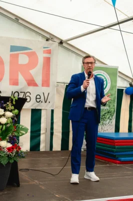 Foto des Albums: 100 Jahre FC DoRi