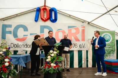 Foto des Albums: 100 Jahre FC DoRi