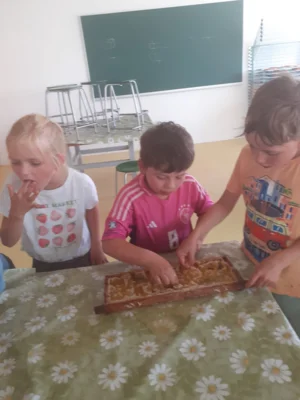 Foto des Albums: Bienenprojekt Kl. 1 🐝