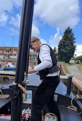 Foto des Albums: Torfkahnfahrt von Finndorf bis ins Blockland