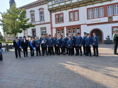 Foto des Albums: Eintrag ins goldene Buch der Stadt Blomberg