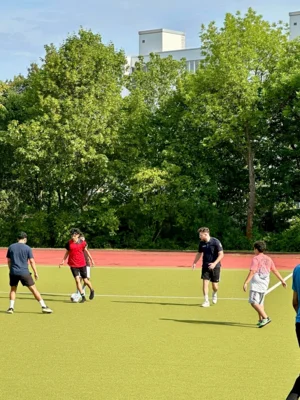Foto des Albums: Fußball in der High-Deck-Siedlung