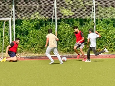 Foto des Albums: Fußball in der High-Deck-Siedlung