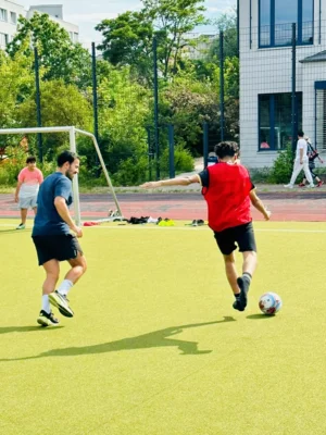 Foto des Albums: Fußball in der High-Deck-Siedlung