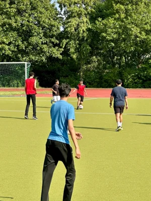 Foto des Albums: Fußball in der High-Deck-Siedlung