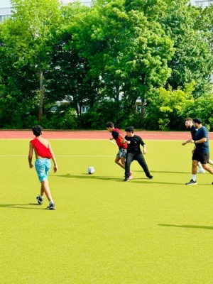Foto des Albums: Fußball in der High-Deck-Siedlung