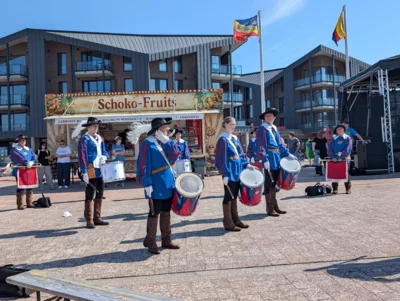Mittsommerfest in Dageb&uuml;ll  (Bild vergr&ouml;&szlig;ern)