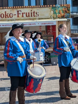 Mittsommerfest in Dageb&uuml;ll  (Bild vergr&ouml;&szlig;ern)