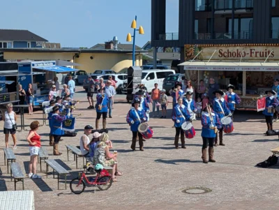 Mittsommerfest in Dageb&uuml;ll  (Bild vergr&ouml;&szlig;ern)