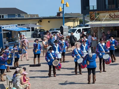Mittsommerfest in Dageb&uuml;ll  (Bild vergr&ouml;&szlig;ern)