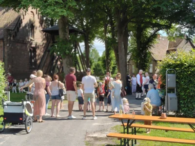 Foto des Albums: Glockenturmfest der St. Johannes-Kirch Seester