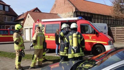 Foto des Albums: 16.03.2020 Feuer 2 - Bünnebergstr. Velpke- Gebäudebrand