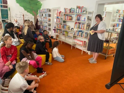 Foto des Albums: Besuch Stadtbibliothek