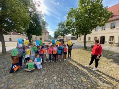 Foto des Albums: Dorfrundgang Klasse 1b- Dank an Frau Lugenheim