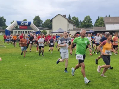 Foto des Albums: Etappenmarathon 2026-Start in Förste