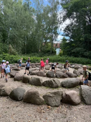 Foto des Albums: Wandertag Klasse 1a&b_23.06.2026