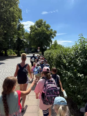 Foto des Albums: Wandertag Klasse 1a&b_23.06.2026