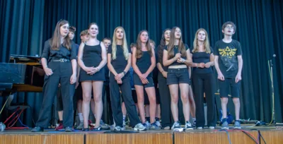 Foto des Albums: Mit Musik Richtung Sommerferien – Das Sommerkonzert 2026 begeistert die Schulgemeinschaft