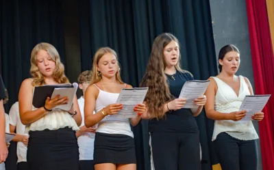 Foto des Albums: Mit Musik Richtung Sommerferien – Das Sommerkonzert 2026 begeistert die Schulgemeinschaft