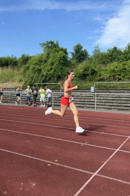 Foto des Albums: SophieTri 2026 – Starke Leistungen trotz großer Hitze