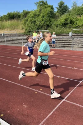 Foto des Albums: SophieTri 2026 – Starke Leistungen trotz großer Hitze