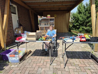 Foto des Albums: Hofflohmarkt in Neuendorf