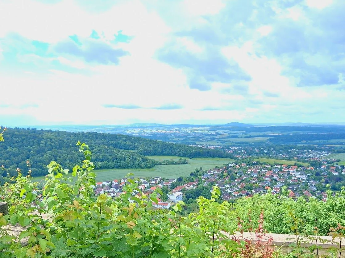 Bild: 2026-06--MTB-Tour-Tag3-Blick von der Plesseburg-kl028