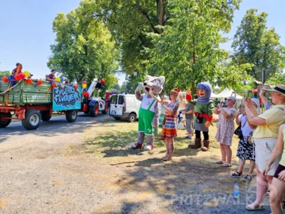 Foto des Albums: 675 Jahre Wilmersdorf mit Festumzug und buntem Programm