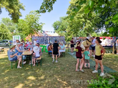 Foto des Albums: 675 Jahre Wilmersdorf mit Festumzug und buntem Programm
