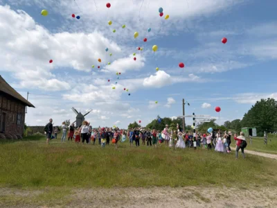 image070  (Bild vergr&ouml;&szlig;ern)