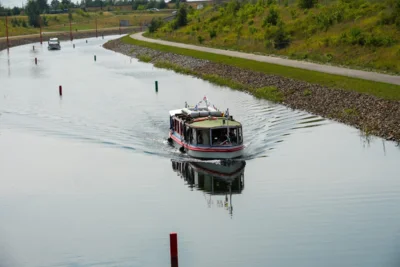 Wilde Ilse im Kanal Foto L&uuml;decke  (Bild vergr&ouml;&szlig;ern)