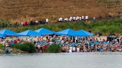 Challenge aus Wasserperspektive Foto L&uuml;deke  (Bild vergr&ouml;&szlig;ern)