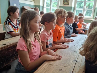 Foto des Albums: 1/2a und 1/2b im Schulmuseum