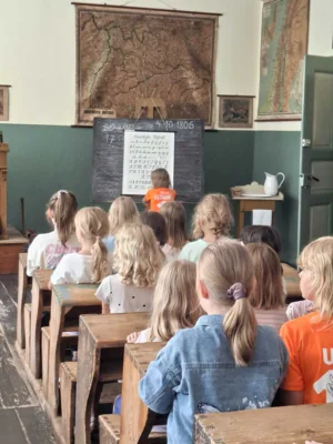 Foto des Albums: 1/2a und 1/2b im Schulmuseum