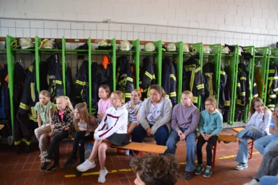 Foto des Albums: Besuch bei der Feuerwehr in Lünern