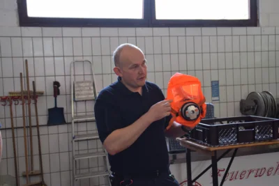 Foto des Albums: Besuch bei der Feuerwehr in Lünern
