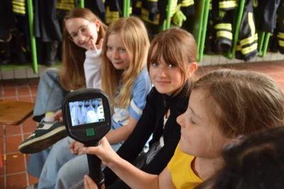 Foto des Albums: Besuch bei der Feuerwehr in Lünern