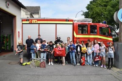 Foto des Albums: Besuch bei der Feuerwehr in Lünern