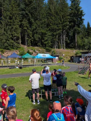 Foto des Albums: Hindernis-Cross Scheibe Alsbach