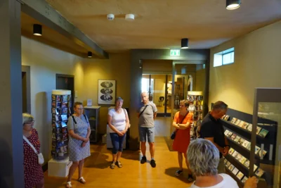 Foto des Albums: Seniorenwoche: Bibliothek im Kontor