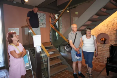 Foto des Albums: Seniorenwoche: Bibliothek im Kontor
