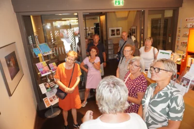 Foto des Albums: Seniorenwoche: Bibliothek im Kontor